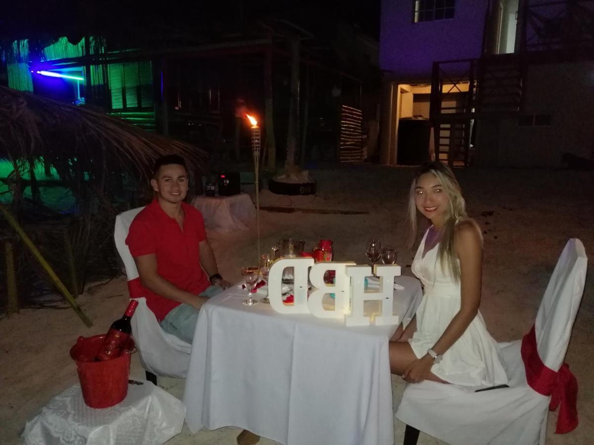 ホテル Miss Bassy'S Lodging San Andrés エクステリア 写真